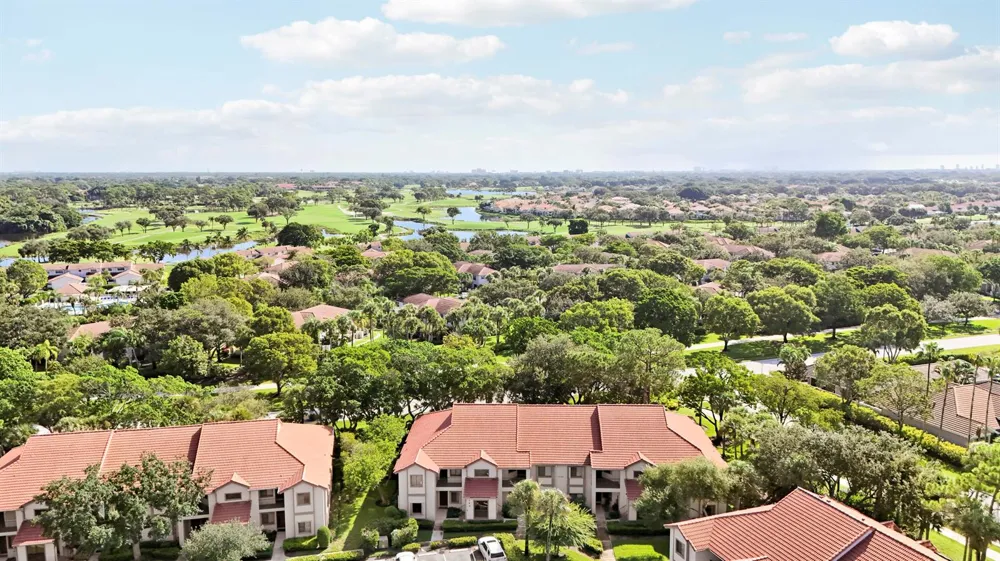 1143 Duncan Circle #202 Palm Beach Gardens, FL 33418