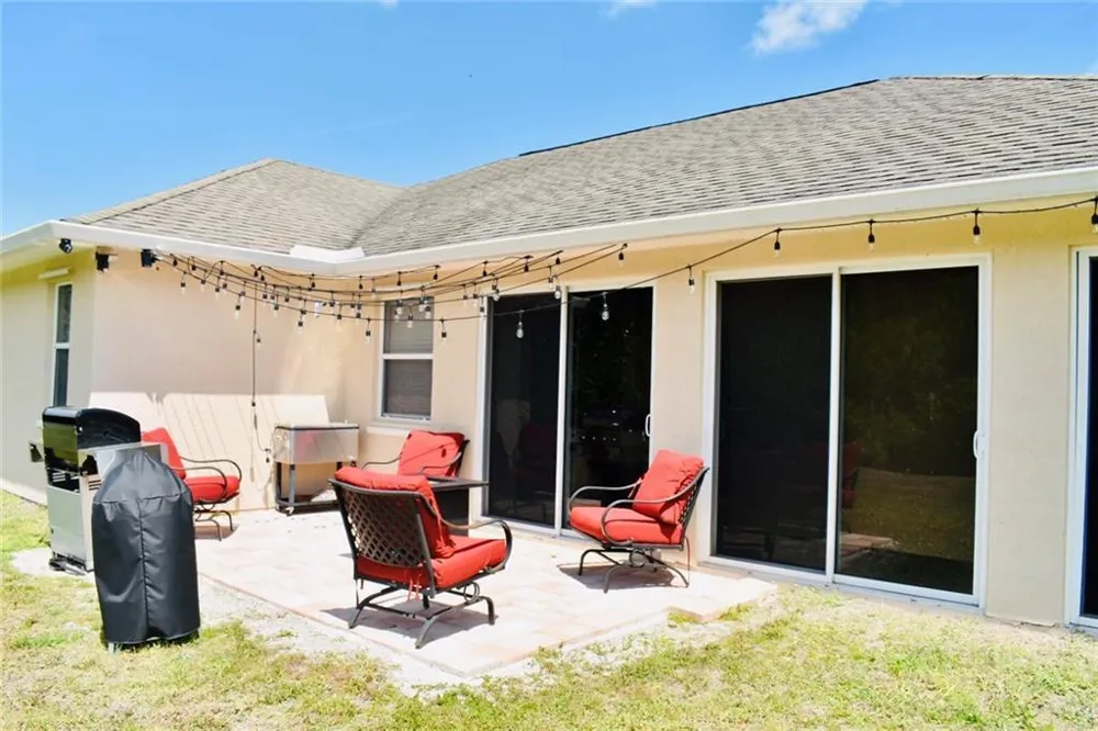 4819 51ST COURT Vero Beach, FL 32967
