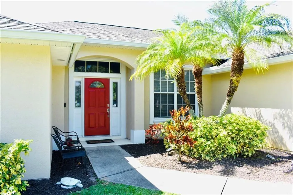 4819 51ST COURT Vero Beach, FL 32967