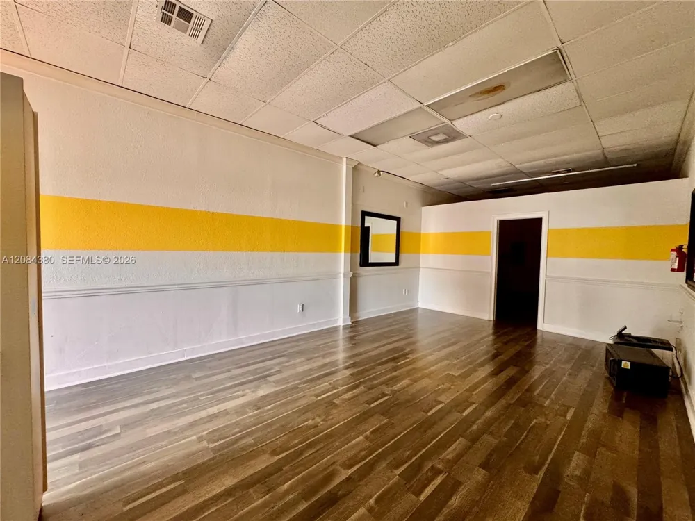 2901 W Commercial Blvd Fort Lauderdale, FL 33309