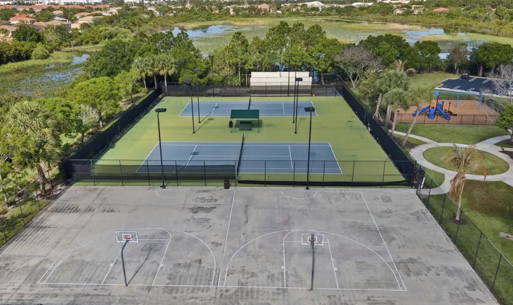 1899 SW NEWPORT ISLES BOULEVARD Port St. Lucie, FL 34953