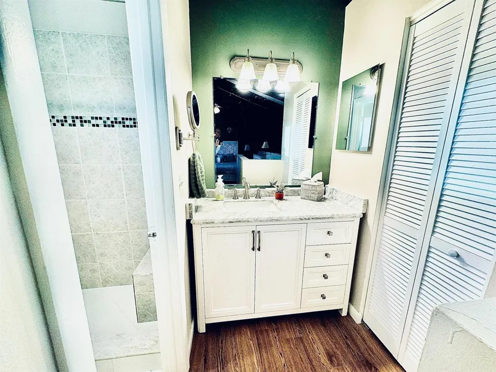 2121 SW 82ND AVENUE Davie, FL 33324