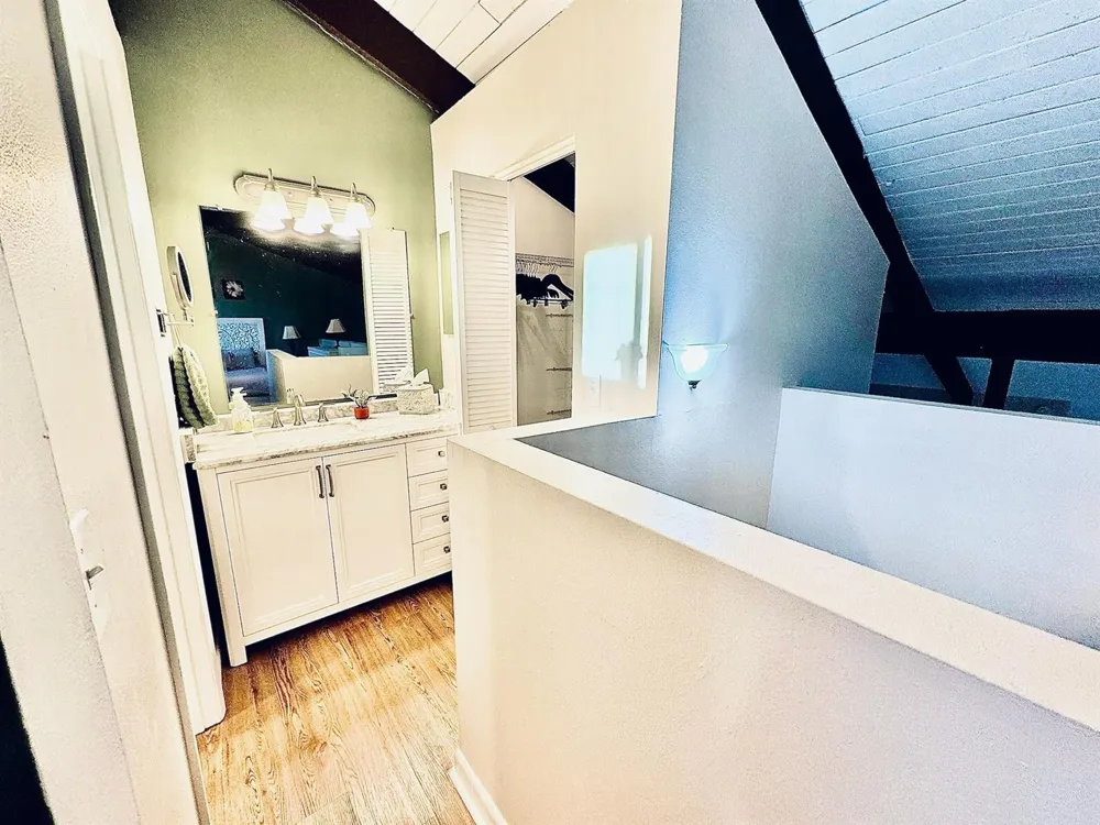 2121 SW 82ND AVENUE Davie, FL 33324