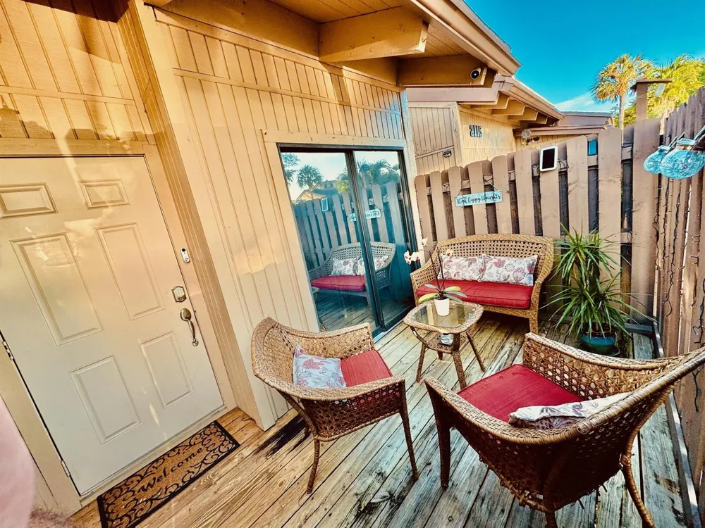 2121 SW 82ND AVENUE Davie, FL 33324