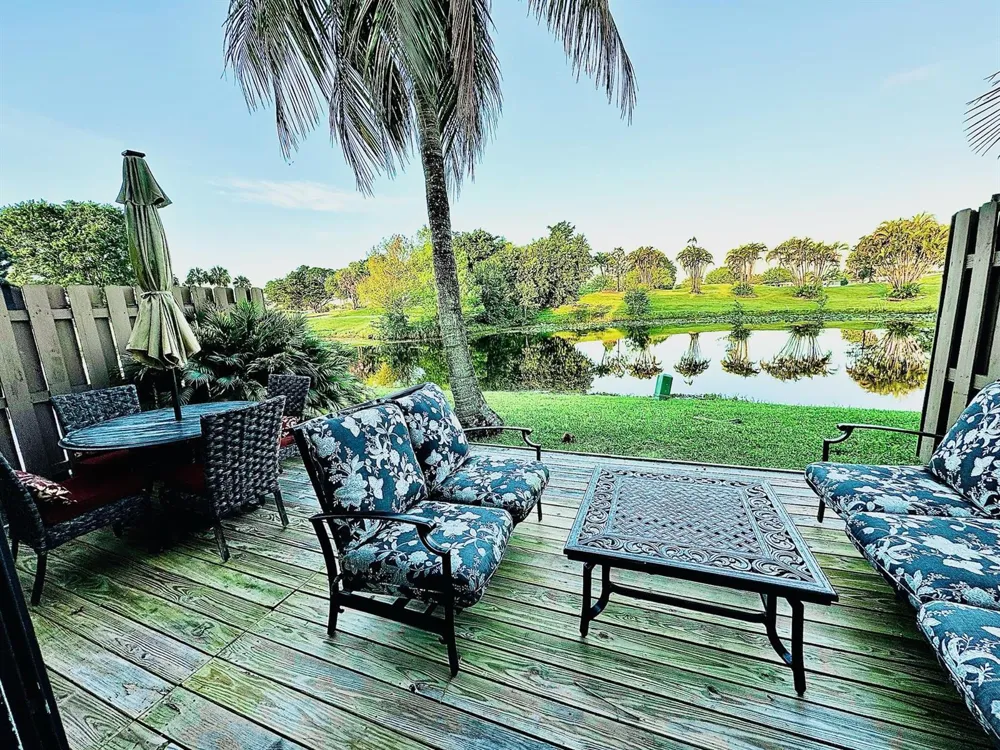 2121 SW 82ND AVENUE Davie, FL 33324