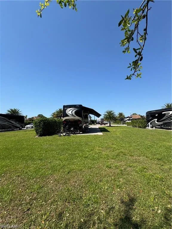 13718 Golden Palms Circle Fort Myers, FL 33913