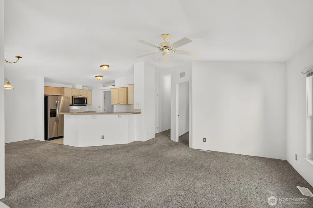 3130 Glacier Lane Camano Island, WA 98282