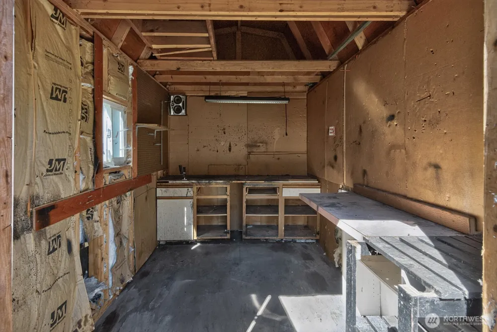 3130 Glacier Lane Camano Island, WA 98282
