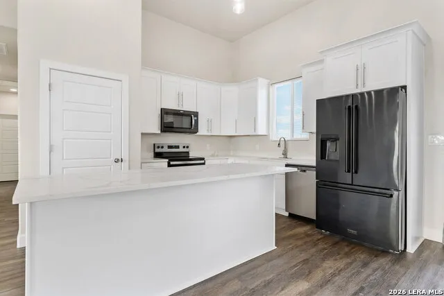16911 Rancho Escondido Atascosa, TX 78002