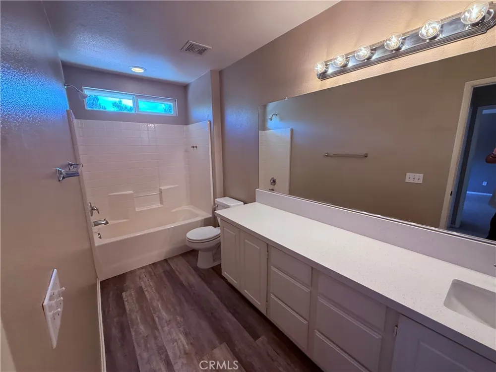 37690 Rushing Wind Court Murrieta, CA 92563
