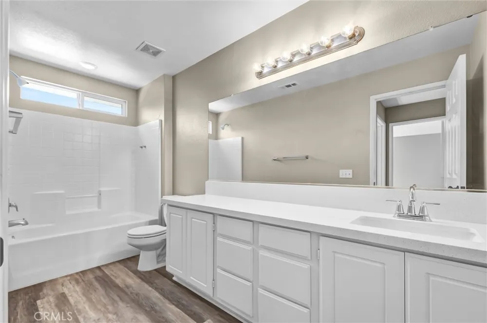 37690 Rushing Wind Court Murrieta, CA 92563