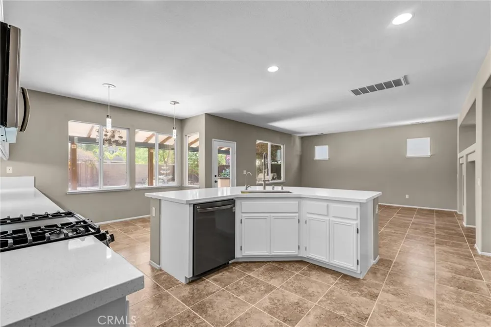 37690 Rushing Wind Court Murrieta, CA 92563