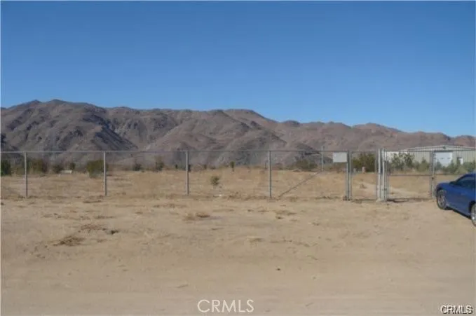 28128 Via Seco Lucerne Valley, CA 92356