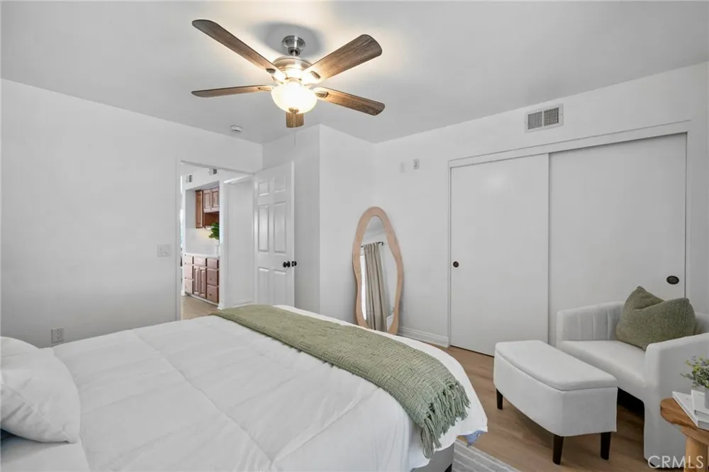 162 W Buffington Upland, CA 91784