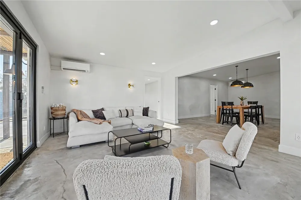 4610 Sunkist Joshua Tree, CA 92252