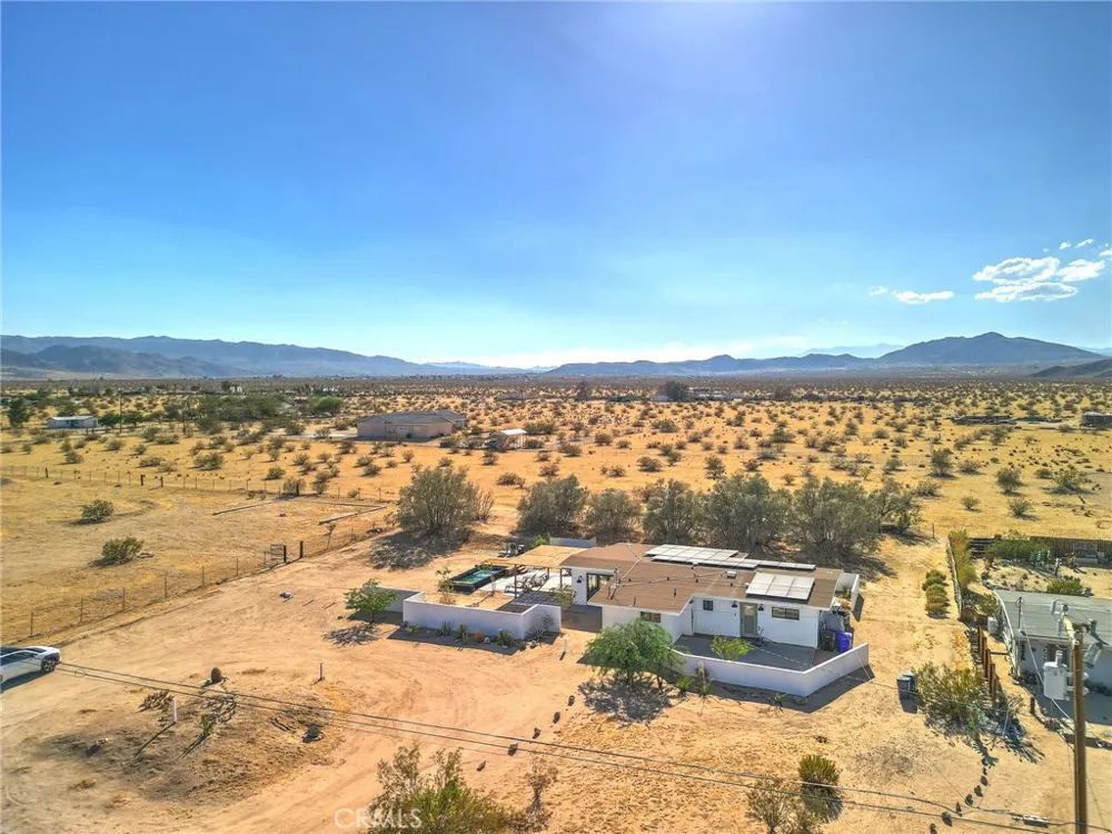 4610 Sunkist Joshua Tree, CA 92252