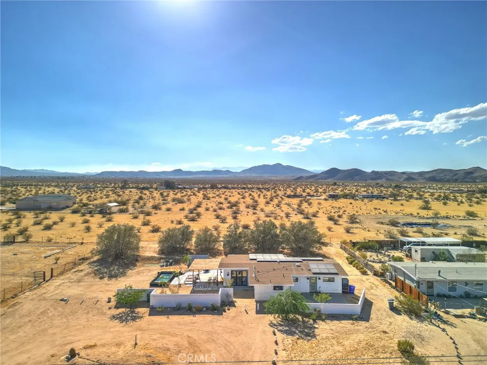 4610 Sunkist Joshua Tree, CA 92252