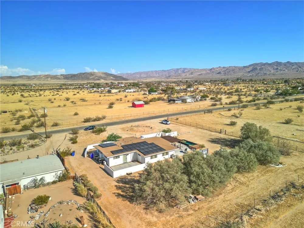 4610 Sunkist Joshua Tree, CA 92252