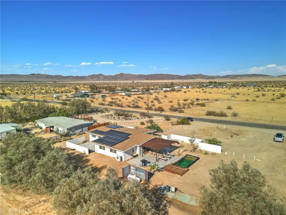 4610 Sunkist Joshua Tree, CA 92252