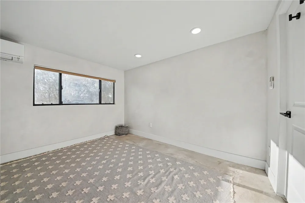 4610 Sunkist Joshua Tree, CA 92252