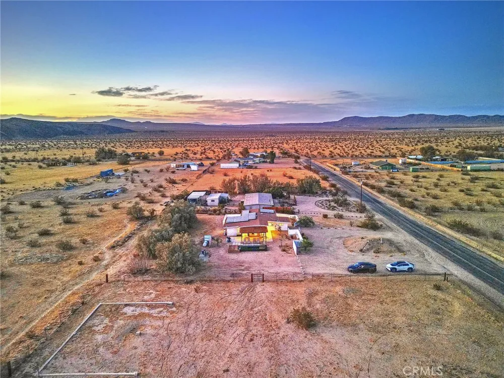 4610 Sunkist Joshua Tree, CA 92252
