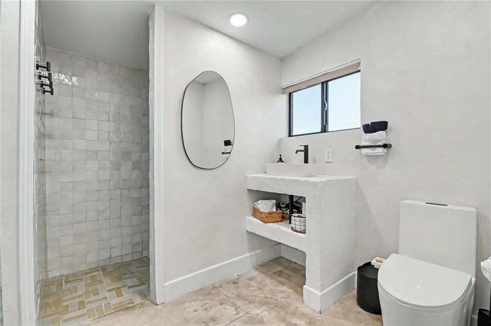 4610 Sunkist Joshua Tree, CA 92252