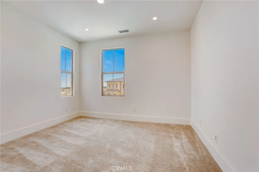54 Cardamine Irvine, CA 92602