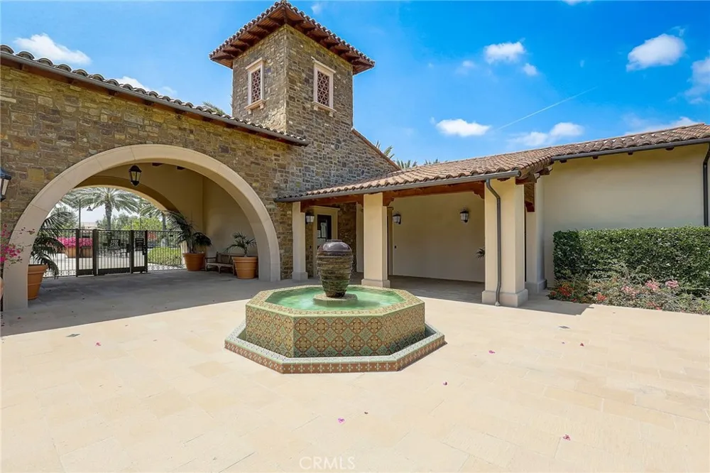 54 Cardamine Irvine, CA 92602