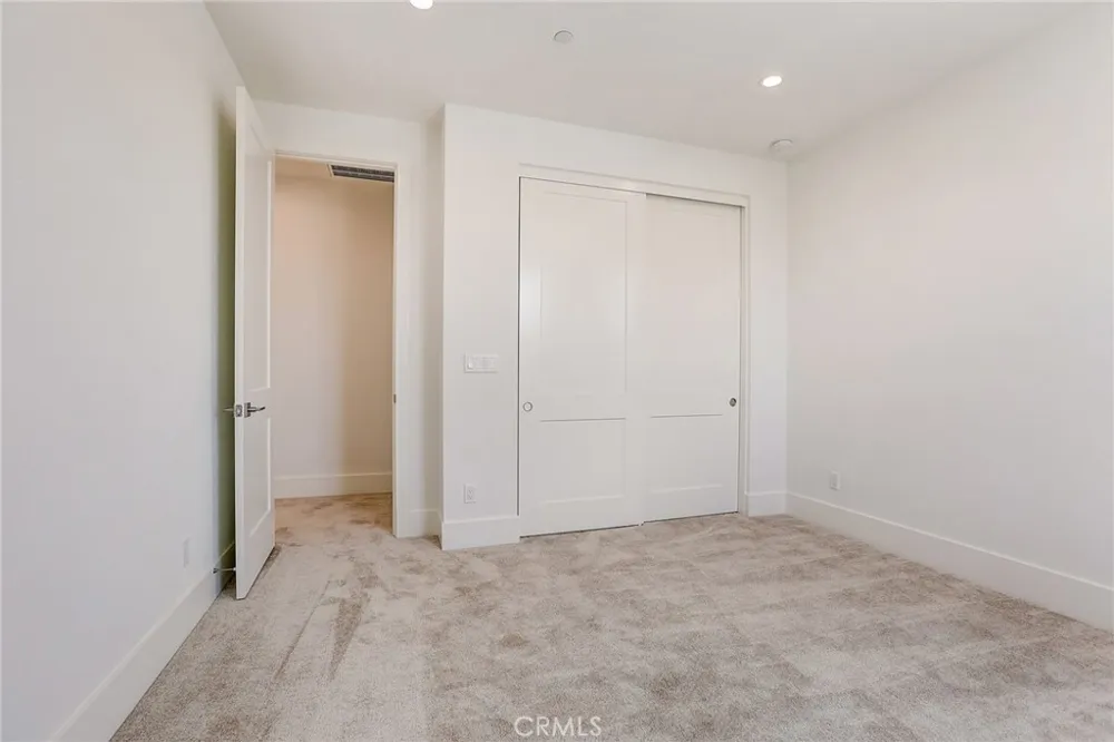 54 Cardamine Irvine, CA 92602