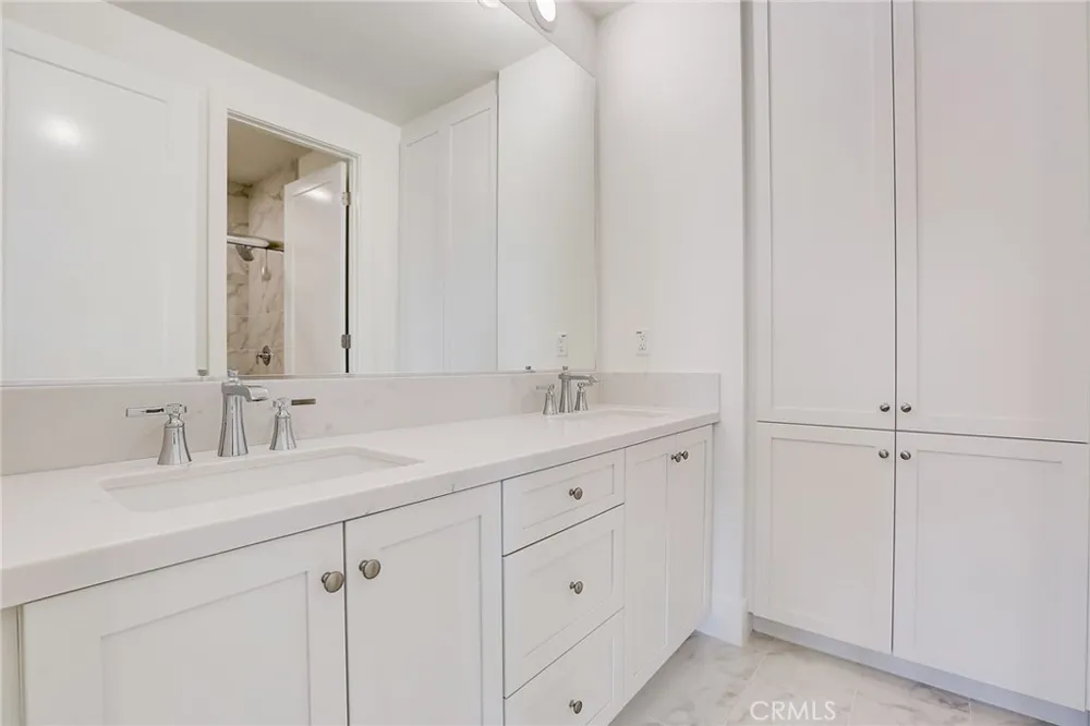 54 Cardamine Irvine, CA 92602