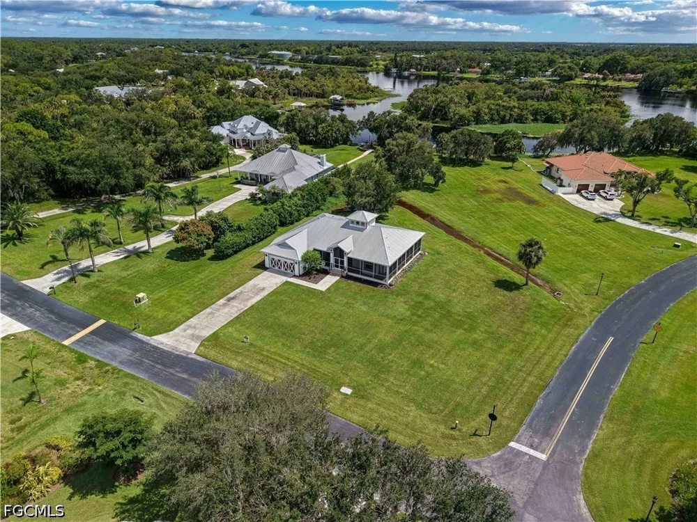 Riverchase Court Alva, FL 33920