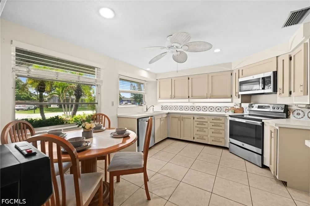 Bronxville Avenue Port Charlotte, FL 33952