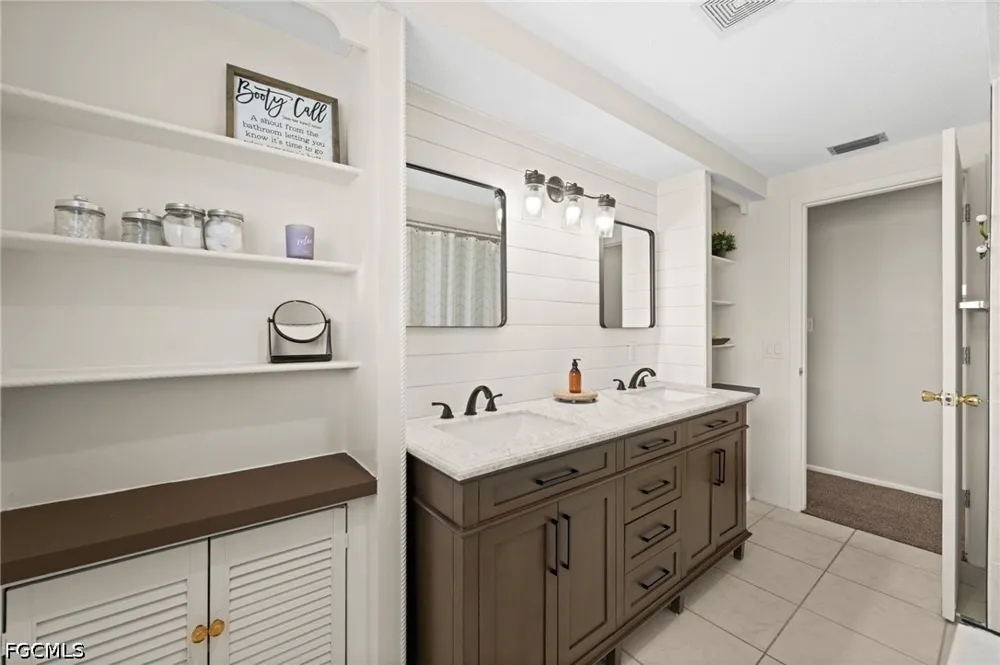 Bronxville Avenue Port Charlotte, FL 33952