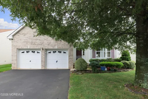 6 Silver Maple Lane