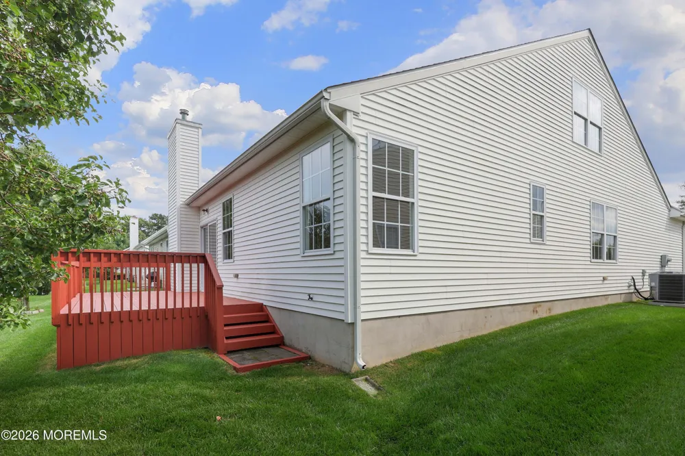6 Silver Maple Lane Howell, NJ 07731
