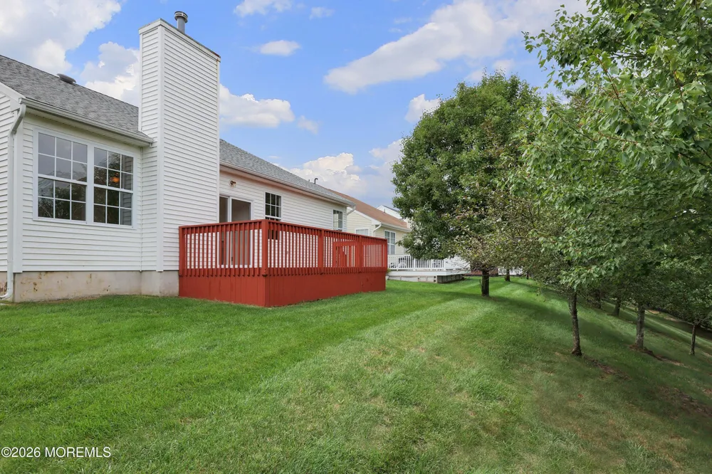 6 Silver Maple Lane Howell, NJ 07731