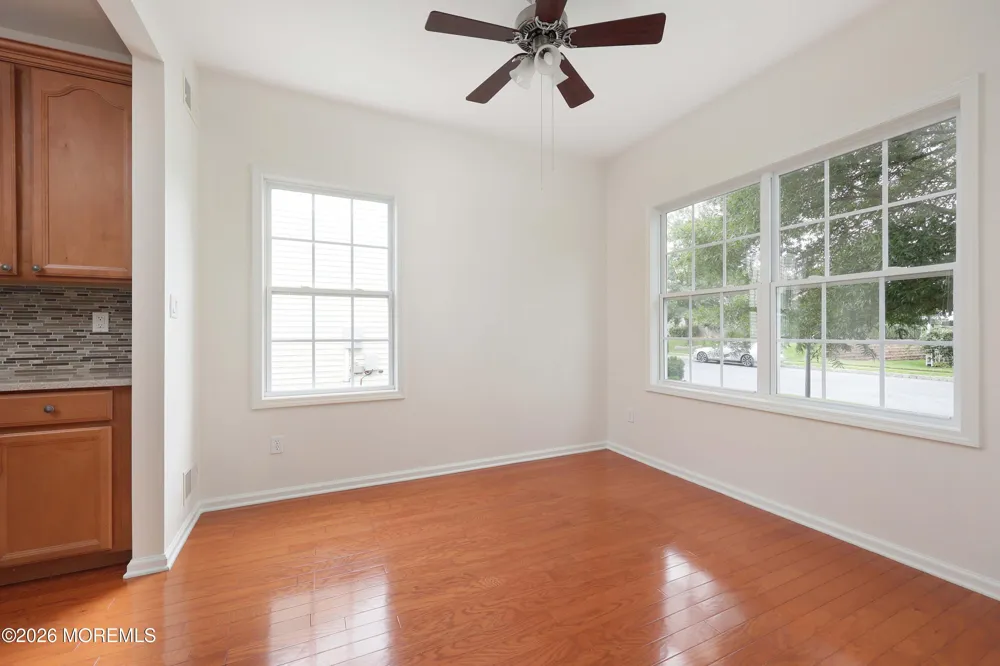 6 Silver Maple Lane Howell, NJ 07731