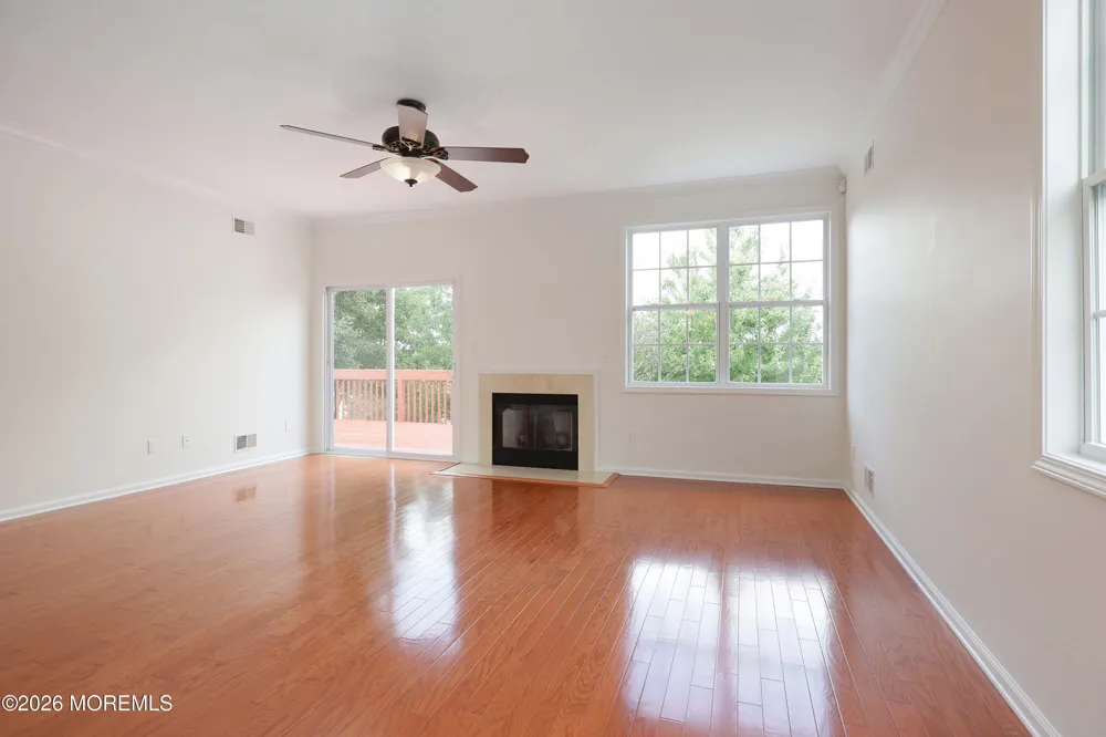 6 Silver Maple Lane Howell, NJ 07731