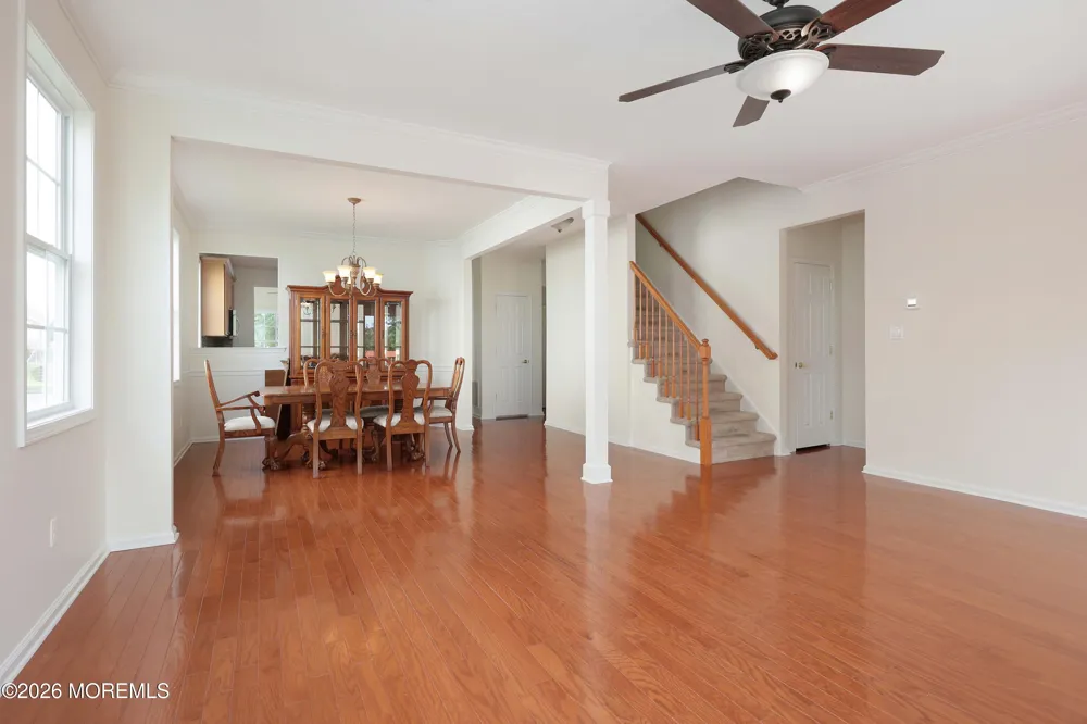 6 Silver Maple Lane Howell, NJ 07731