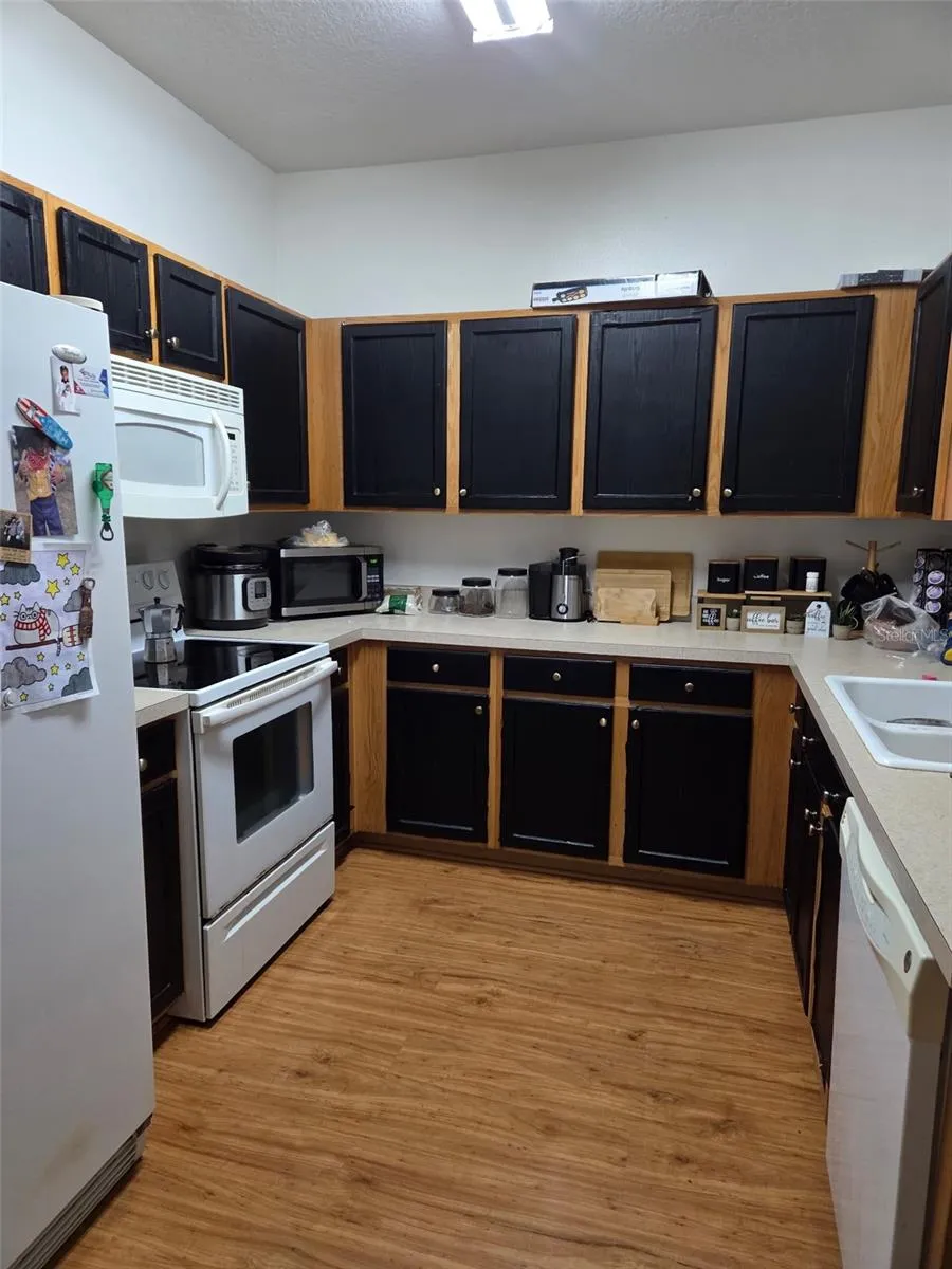 4897 CYPRESS WOODS DRIVE #6210 Orlando, FL 32811