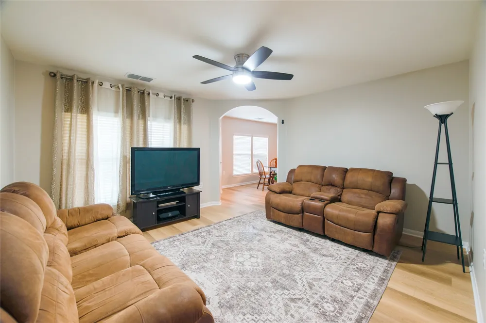 7011 Thannas Way Austin, TX 78744