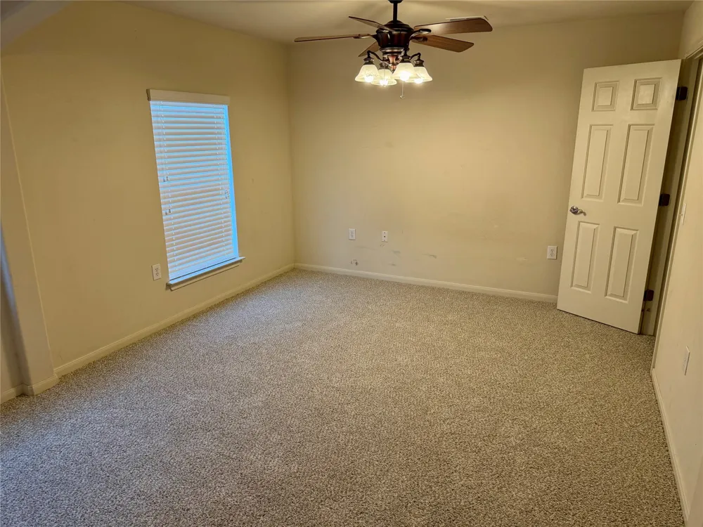 7011 Thannas Way Austin, TX 78744