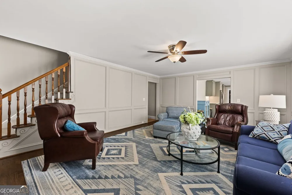 877 Guinevere WAY SW Lilburn, GA 30047