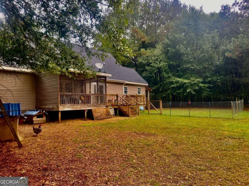 290 Poplar Creek RD Stephens, GA 30667