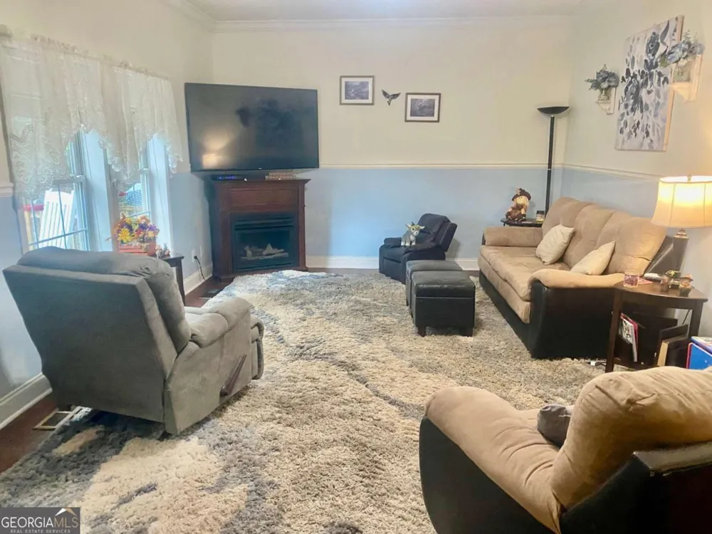 290 Poplar Creek RD Stephens, GA 30667