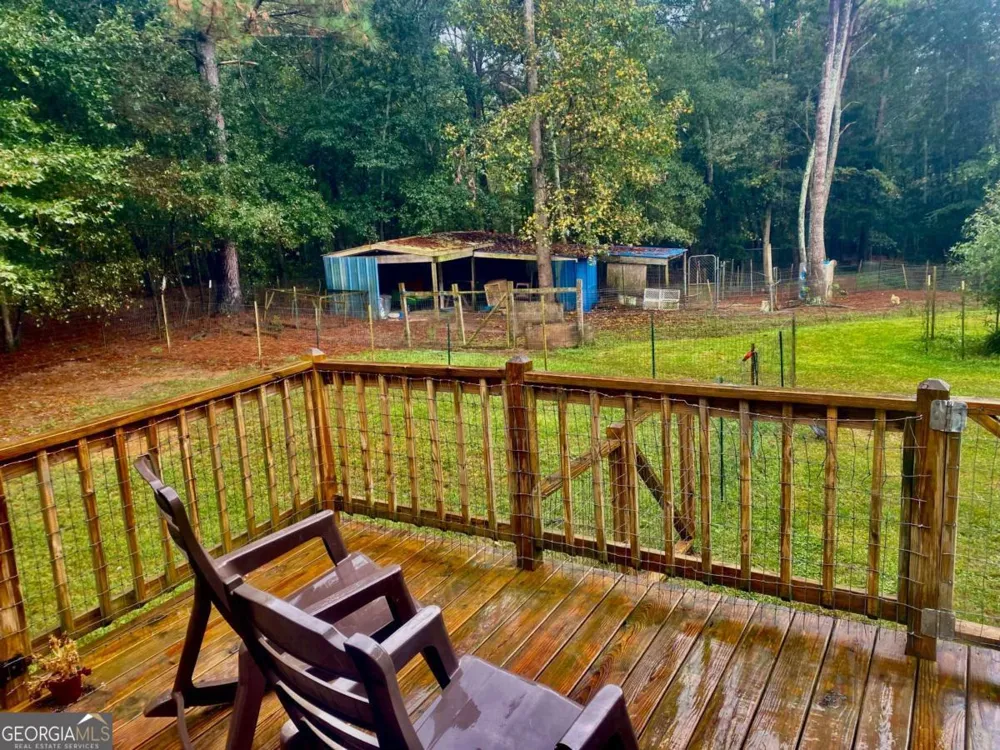 290 Poplar Creek RD Stephens, GA 30667