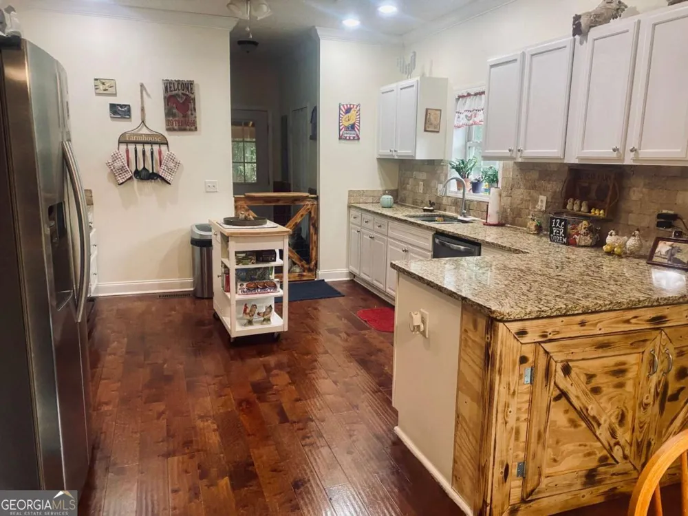 290 Poplar Creek RD Stephens, GA 30667