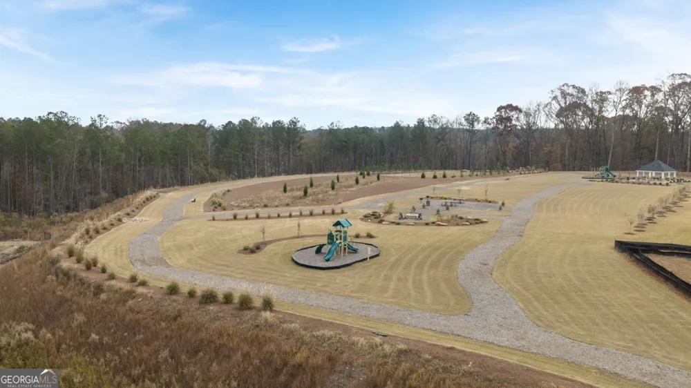 348 Sound CIR Stockbridge, GA 30281
