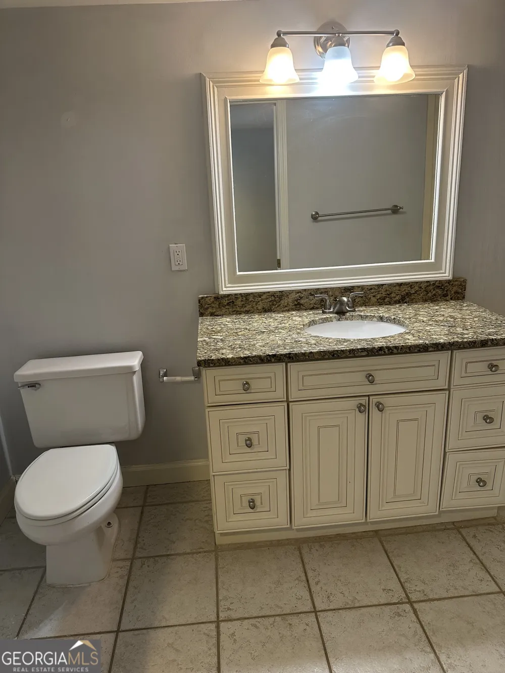 2870 Pharr Court South NW Atlanta, GA 30305