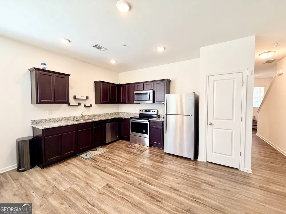 1601 Honeysuckle PATH Conyers, GA 30012